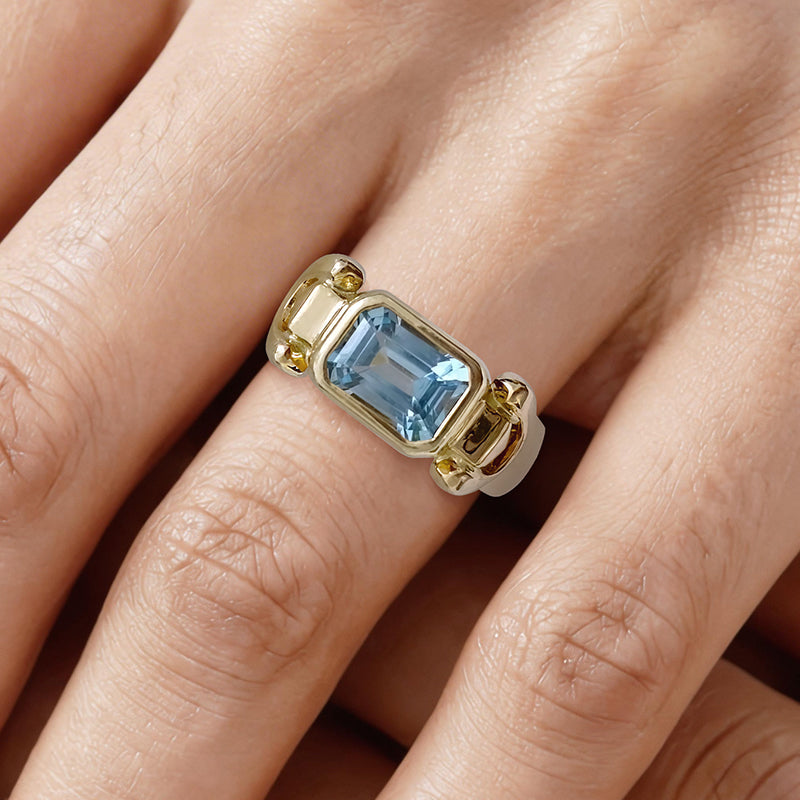 4ct Art Deco Design Emerald Cut Aquamarine Ring