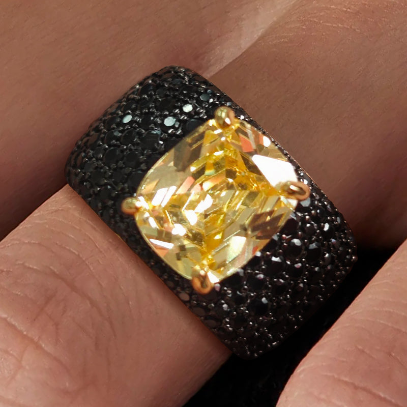 7ct Cushion Cut Yellow Sapphire Pave Setting Ring